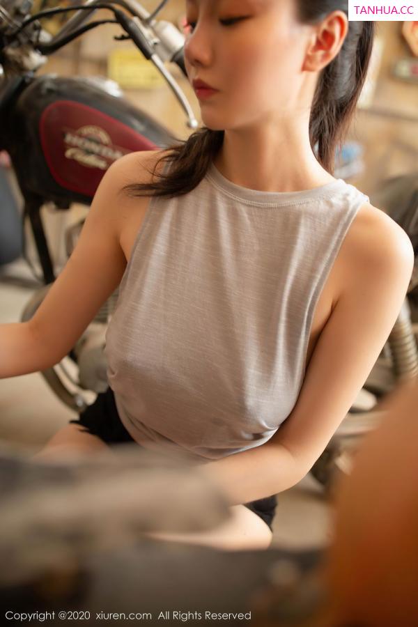 安然Maleah  [XiuRen]高清写真图 2020.08.26 No.2493 安然Maleah第16张图片